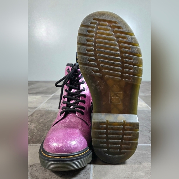 DR. MARTENS 1460 GLITTER J BOOTS. - Picture 7 of 10